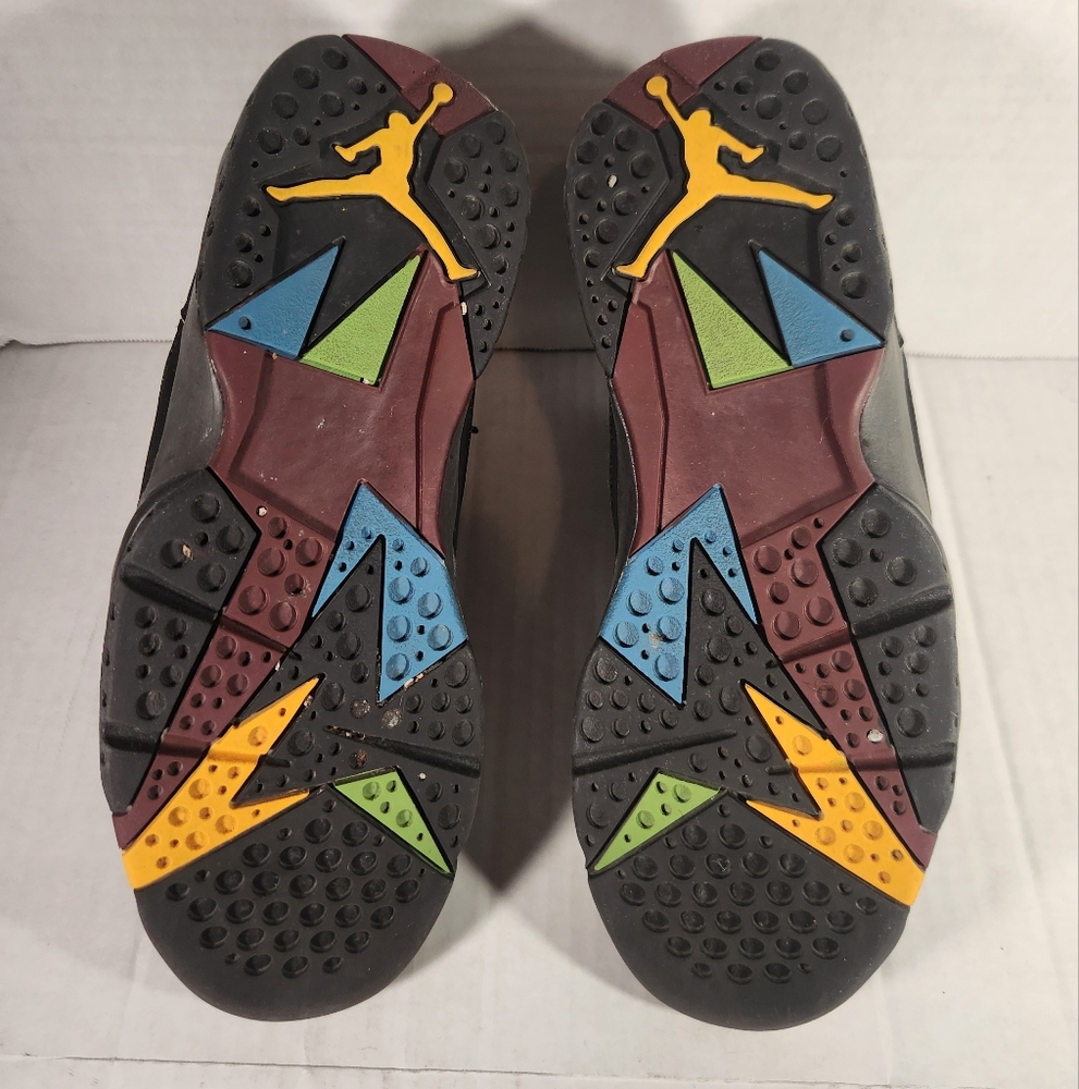 Air Jordan 7 Retro Bordeaux Sneakers - Picture 8 of 15
